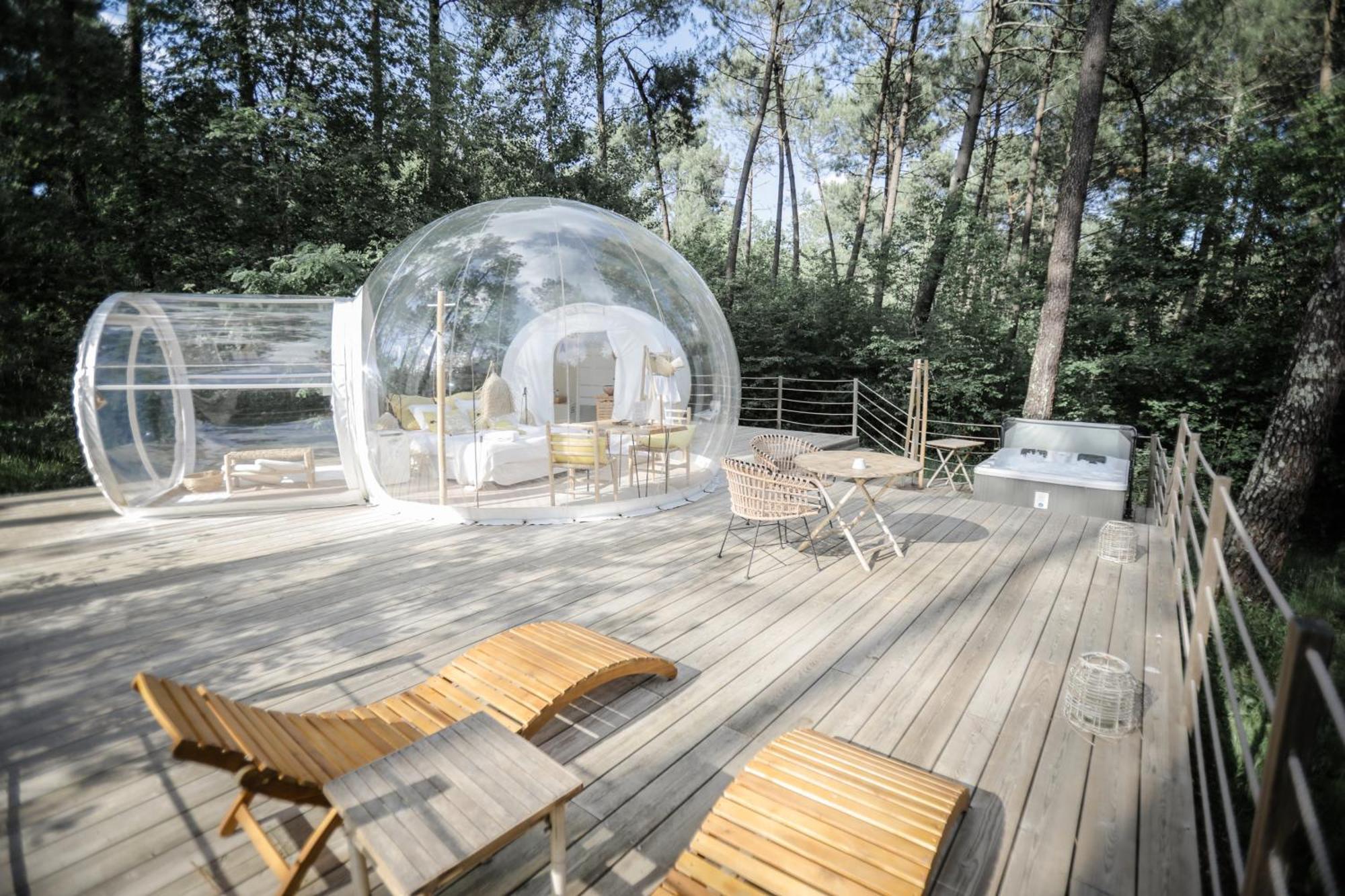 Les Bulles De Bordeaux Bed and Breakfast Salleboeuf Exteriör bild